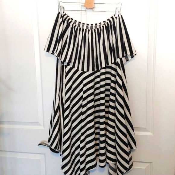 Shein black and white stripe off shoulder dress 3x 4x Beetlejuice Punk Goth - Picture 1 of 4